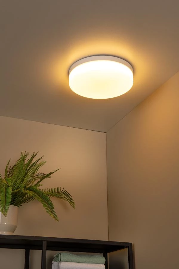 Lucide BISKIT - Flush ceiling light Bathroom - Ø 34,5 cm - LED - 1x24W 2700K - IP44 - Motion Sensor - White - atmosphere 1